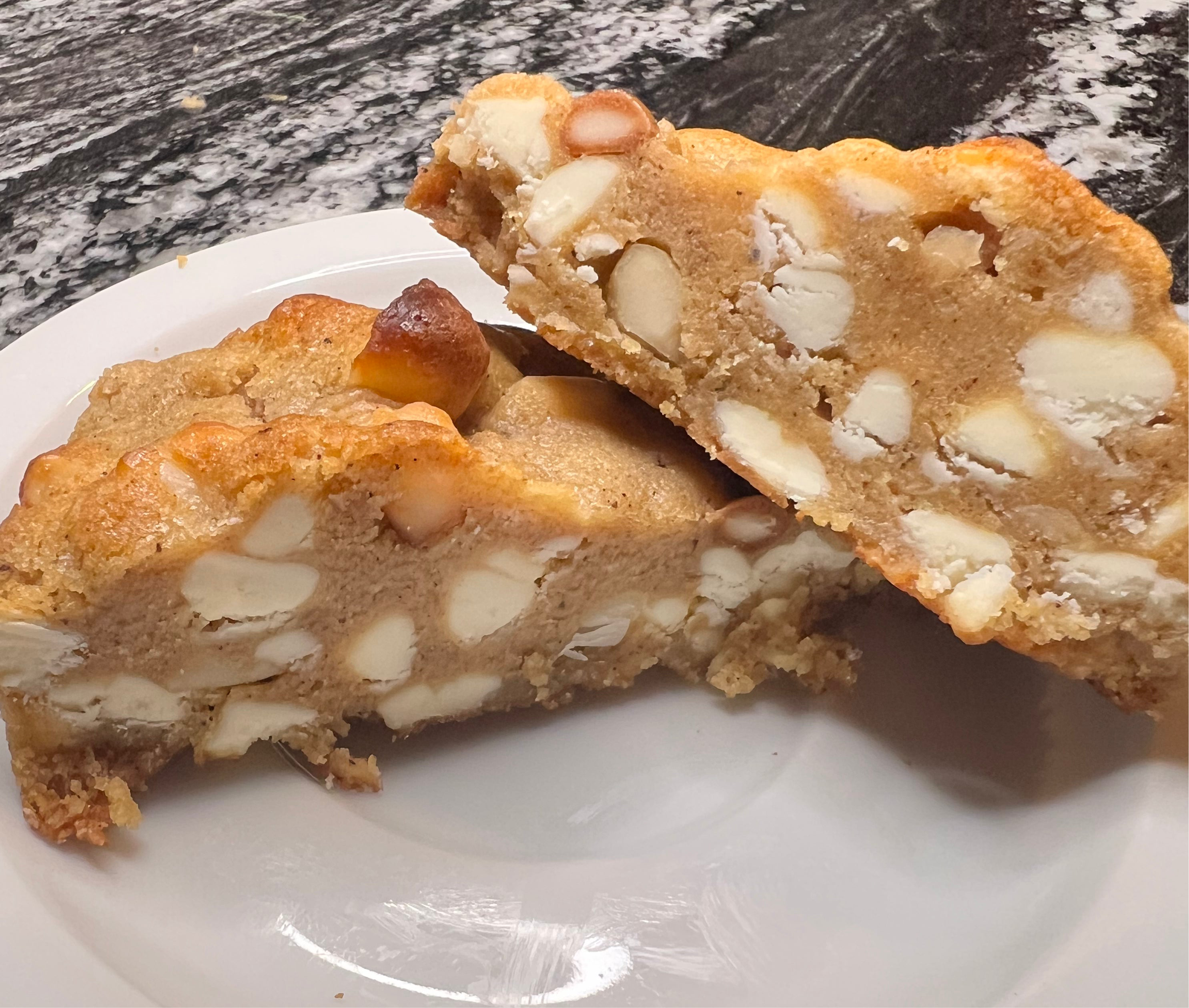 The Macadamia Citrus Crunch Cookie