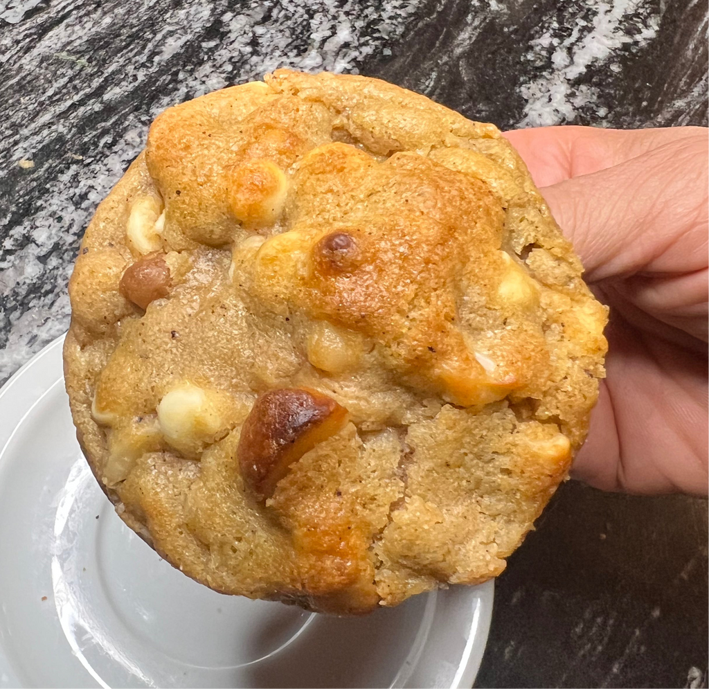 The Macadamia Citrus Crunch Cookie